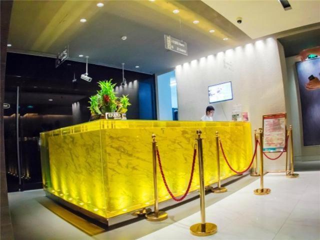 Jinjiang Inn Nanjing Road Pedestrian Streeteast Asia Hotel Шанхай Экстерьер фото